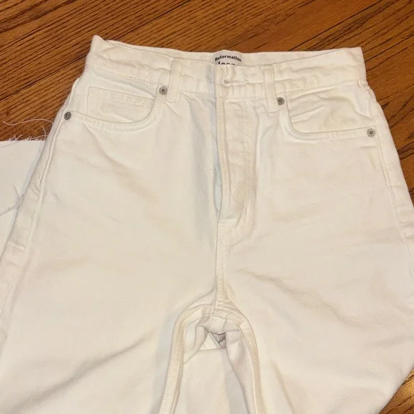 Women's White High-Rise Button-Fly Jeans - Picture 4 of 5